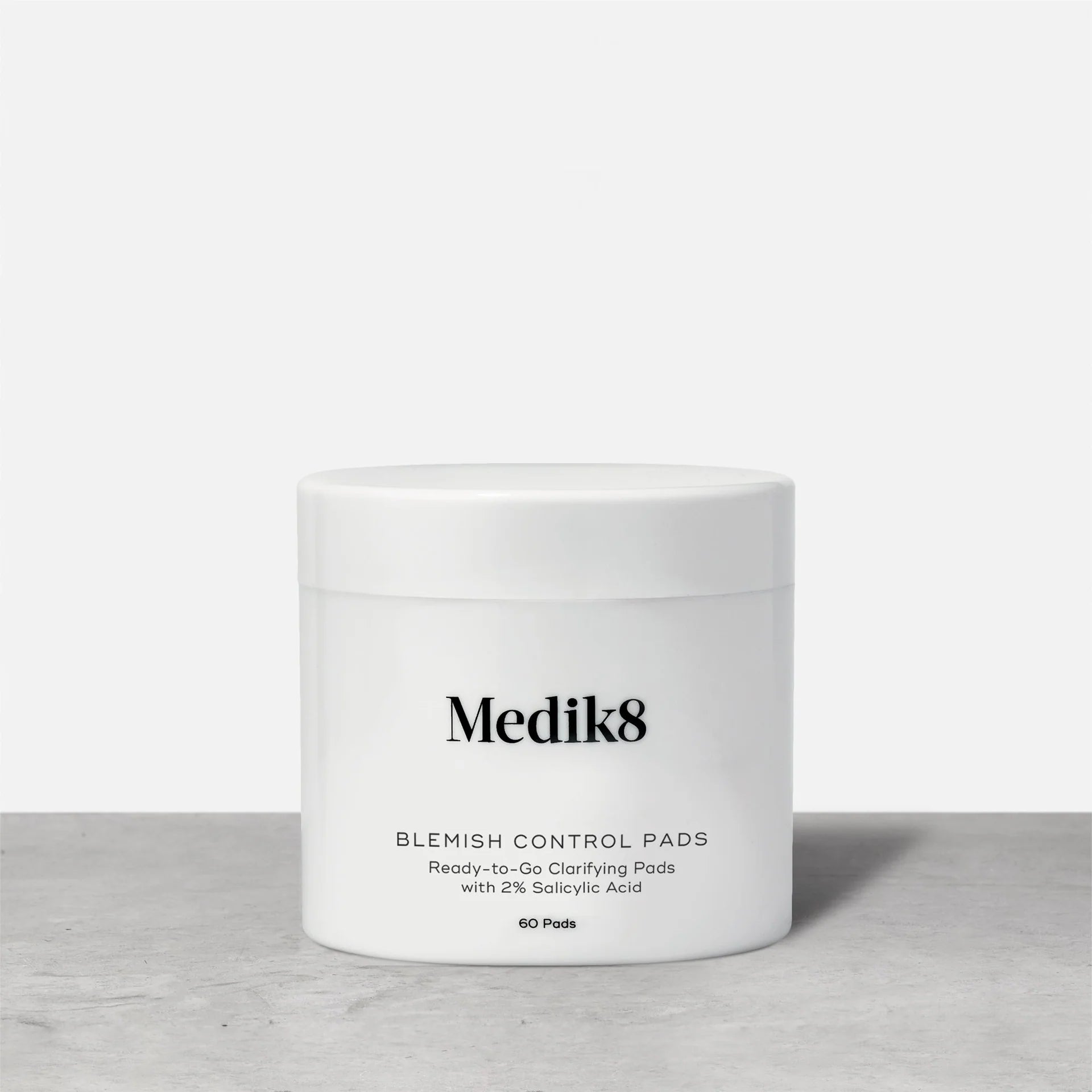 BLEMISH CONTROL PADS™ Almohadillas clarificantes listas para usar con un 2% de ácido salicílico 