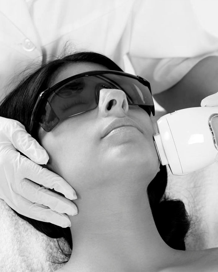 Facial rejuvenation (Fhos light technology)